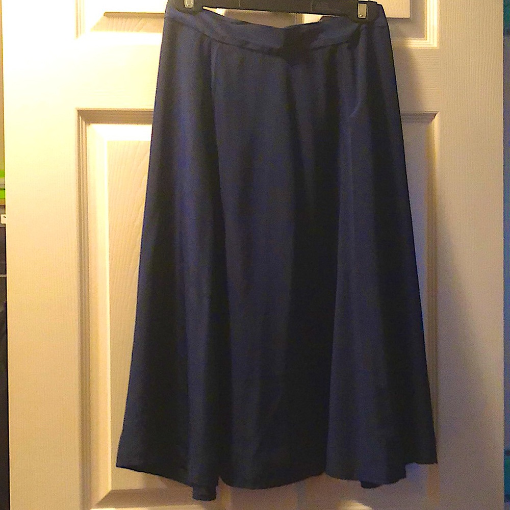 J. Crew (not Factory) silk midi skirt, unworn sz0